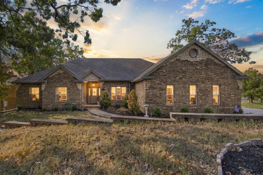 Property photo for 24 Lands End, Kimberling City, MO