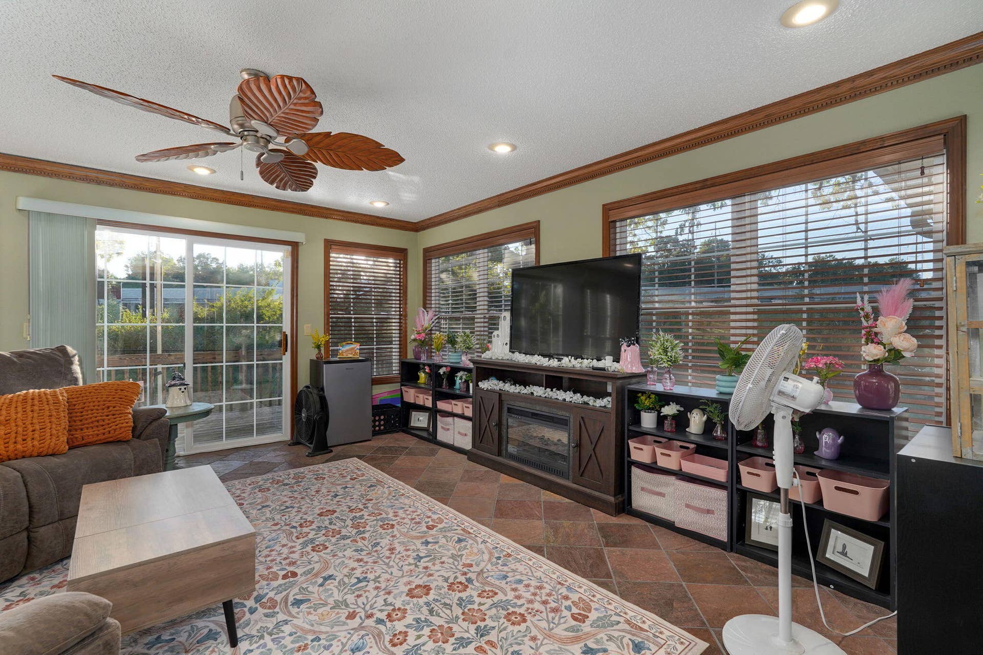 3438 E Carol Drive, Springfield, MO 65809 3438 E Carol Dr-25