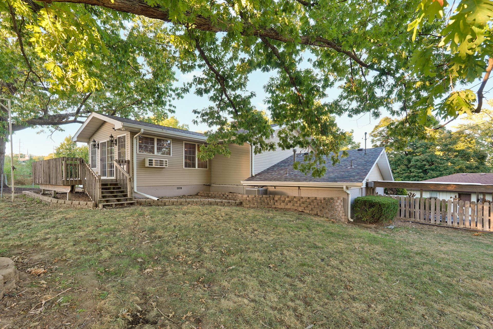 3438 E Carol Drive, Springfield, MO 65809 3438 E Carol Dr-39
