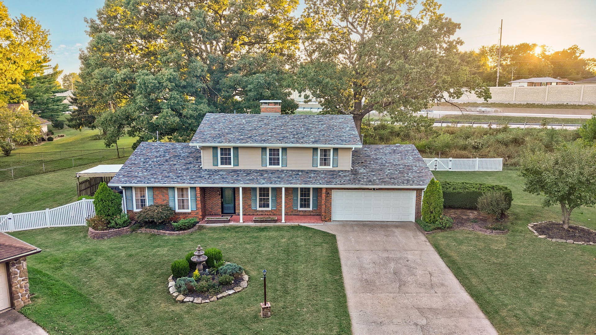 3438 E Carol Drive, Springfield, MO 65809 3438 E Carol Dr-2