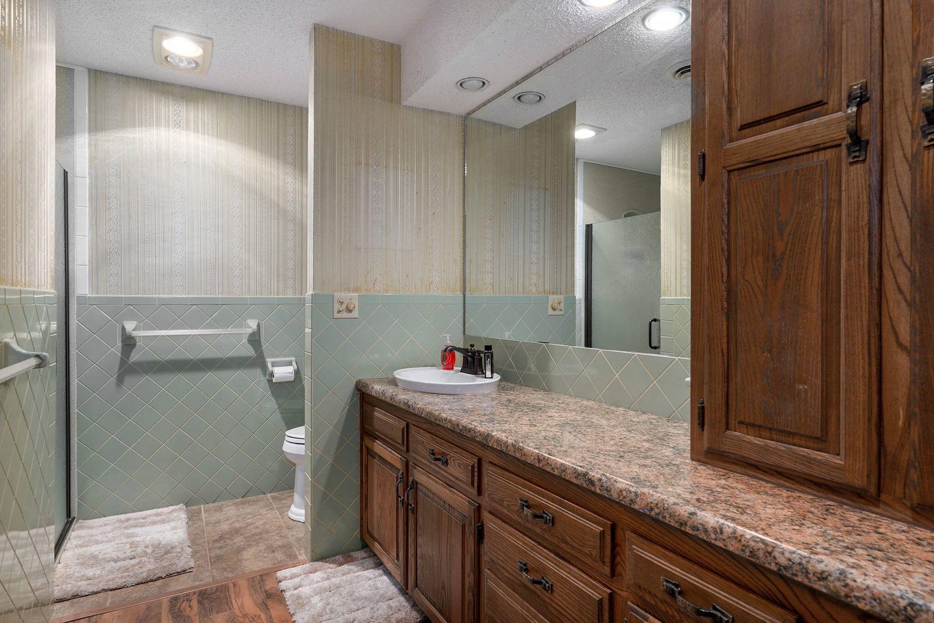 3438 E Carol Drive, Springfield, MO 65809 3438 E Carol Dr-31