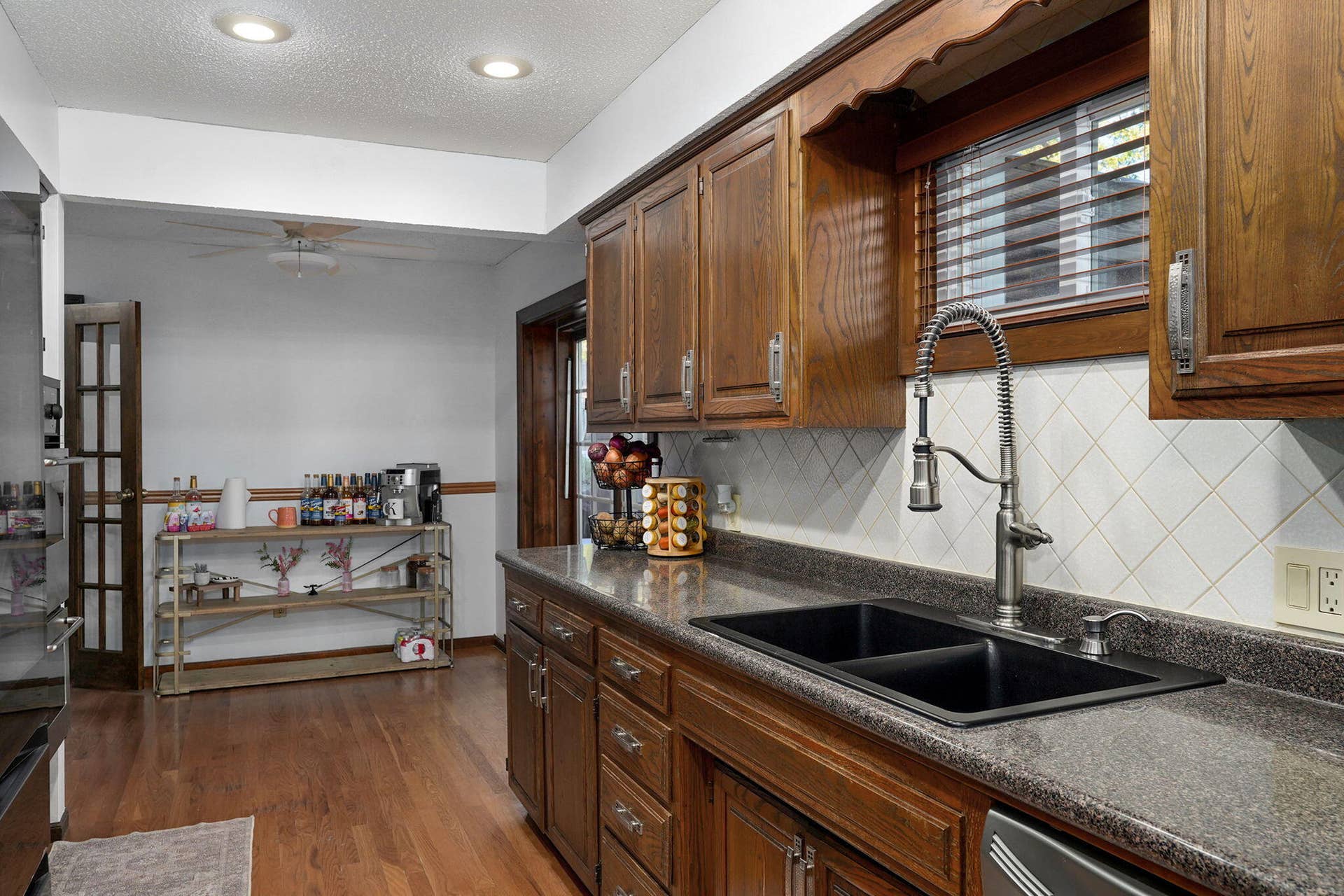3438 E Carol Drive, Springfield, MO 65809 3438 E Carol Dr-13