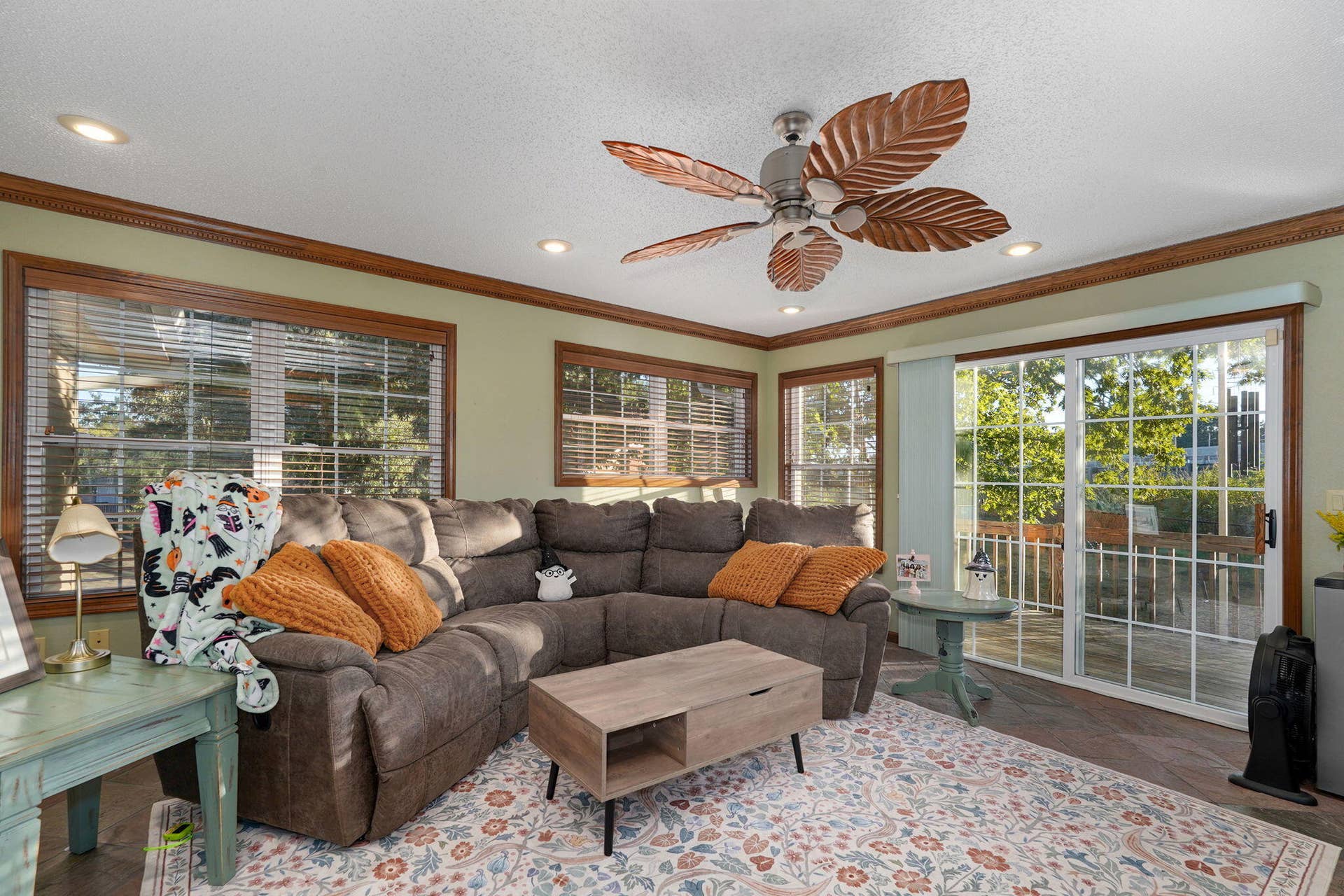 3438 E Carol Drive, Springfield, MO 65809 3438 E Carol Dr-24