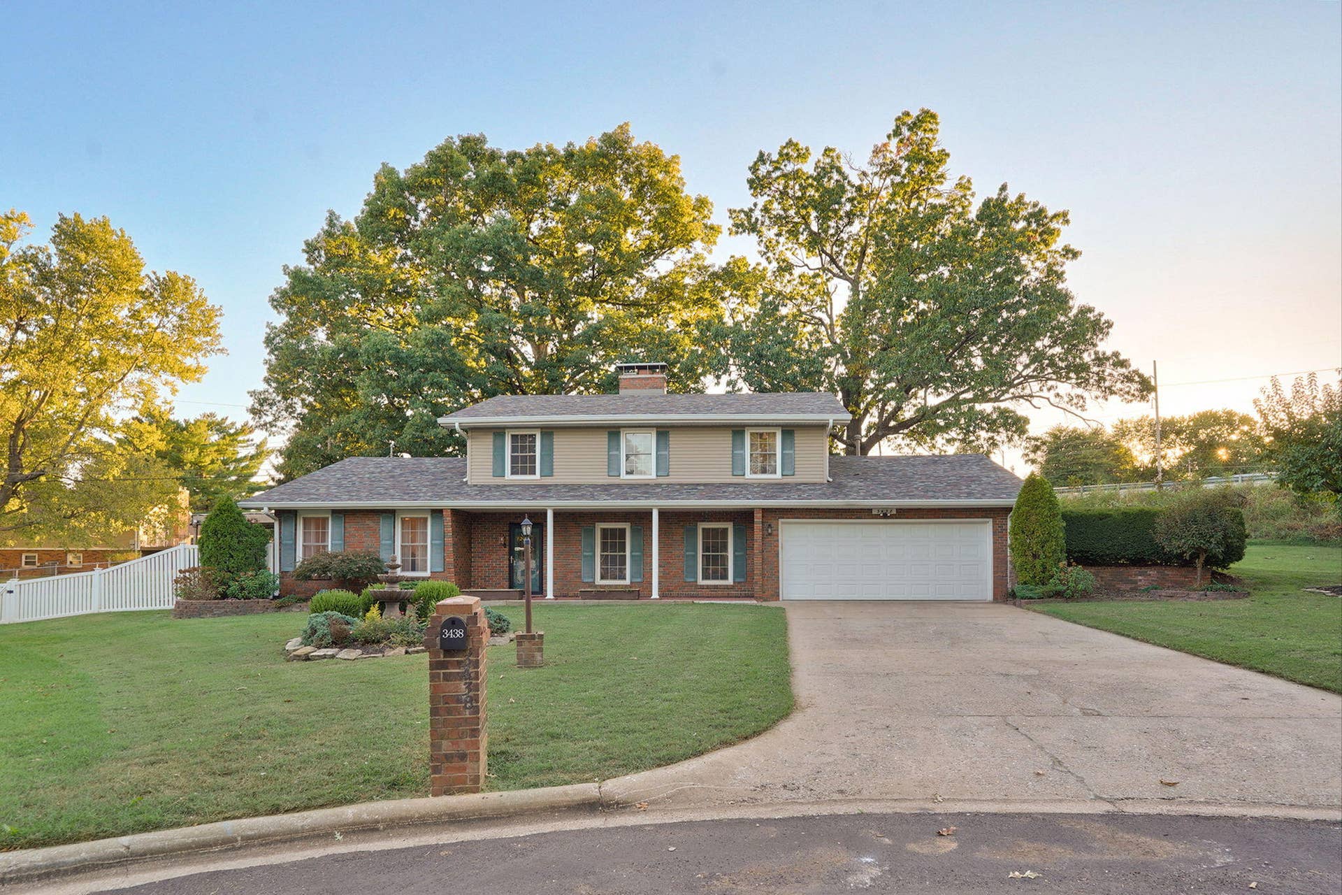 3438 E Carol Drive, Springfield, MO 65809 3438 E Carol Dr-43