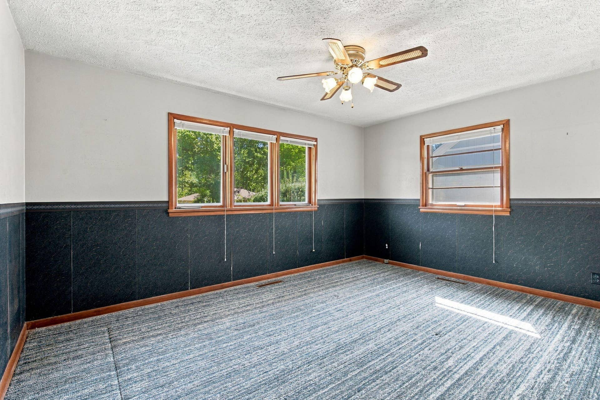 2141 S Luster Avenue, Springfield, MO 65804 18-web-or-mls-_DSC9994