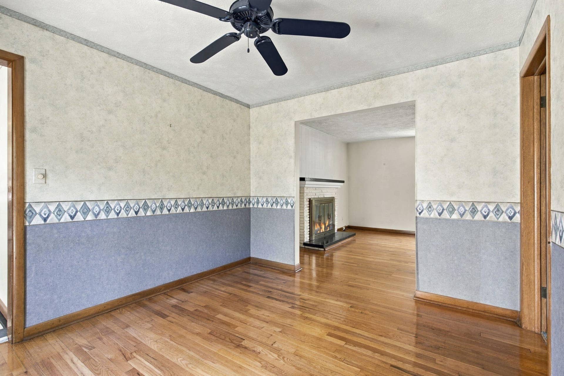 2141 S Luster Avenue, Springfield, MO 65804 13-web-or-mls-_DSC9976
