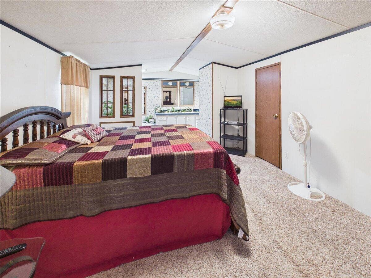 314 Rush Street, Pleasant Hope, MO 65725 21-314Rush-23
