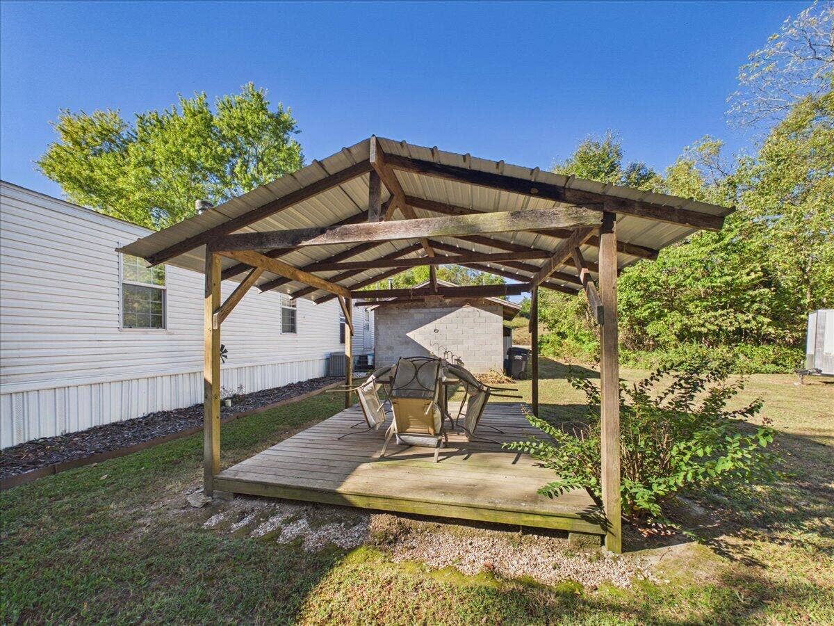 314 Rush Street, Pleasant Hope, MO 65725 28-314Rush-30