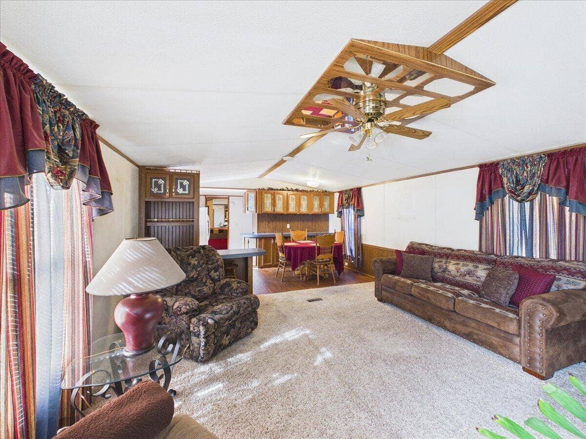 314 Rush Street, Pleasant Hope, MO 65725 14-314Rush-14