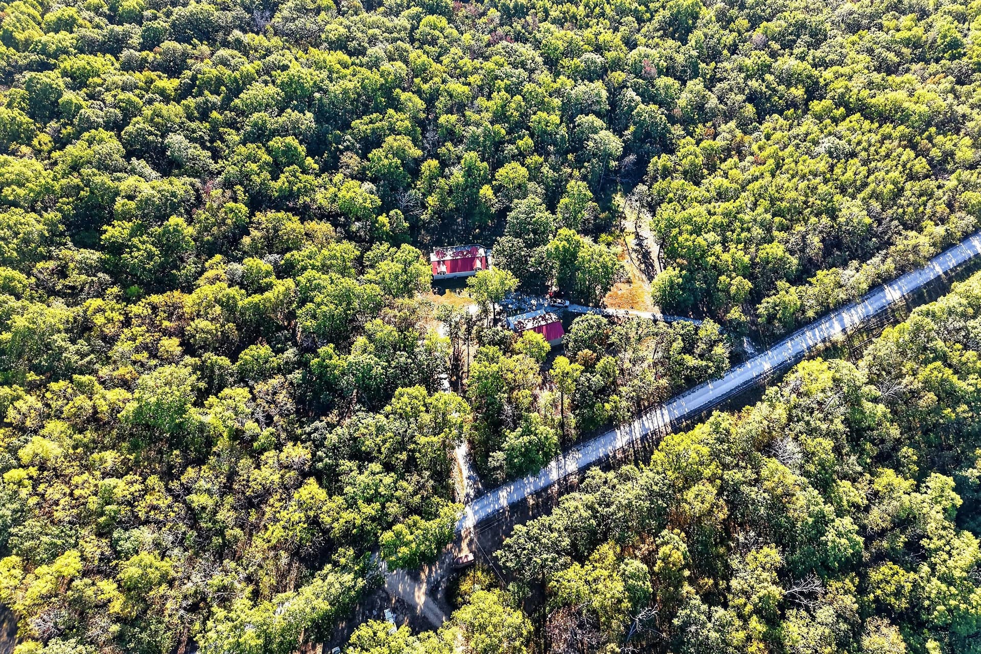 8 Dallion Ford Lane, Buffalo, MO 65622 DJI_20261006091617_0018_D