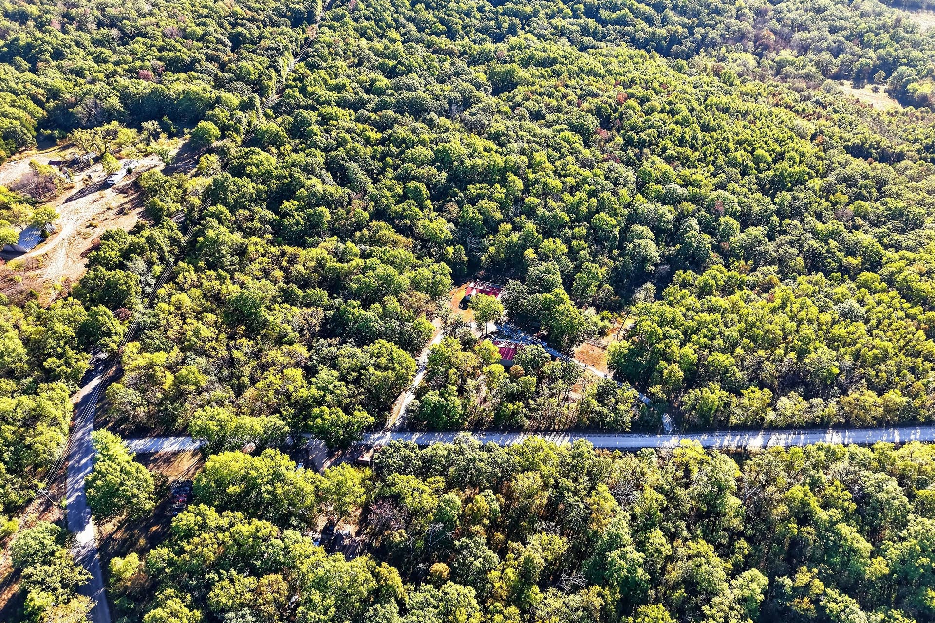 8 Dallion Ford Lane, Buffalo, MO 65622 DJI_20261006092200_0056_D
