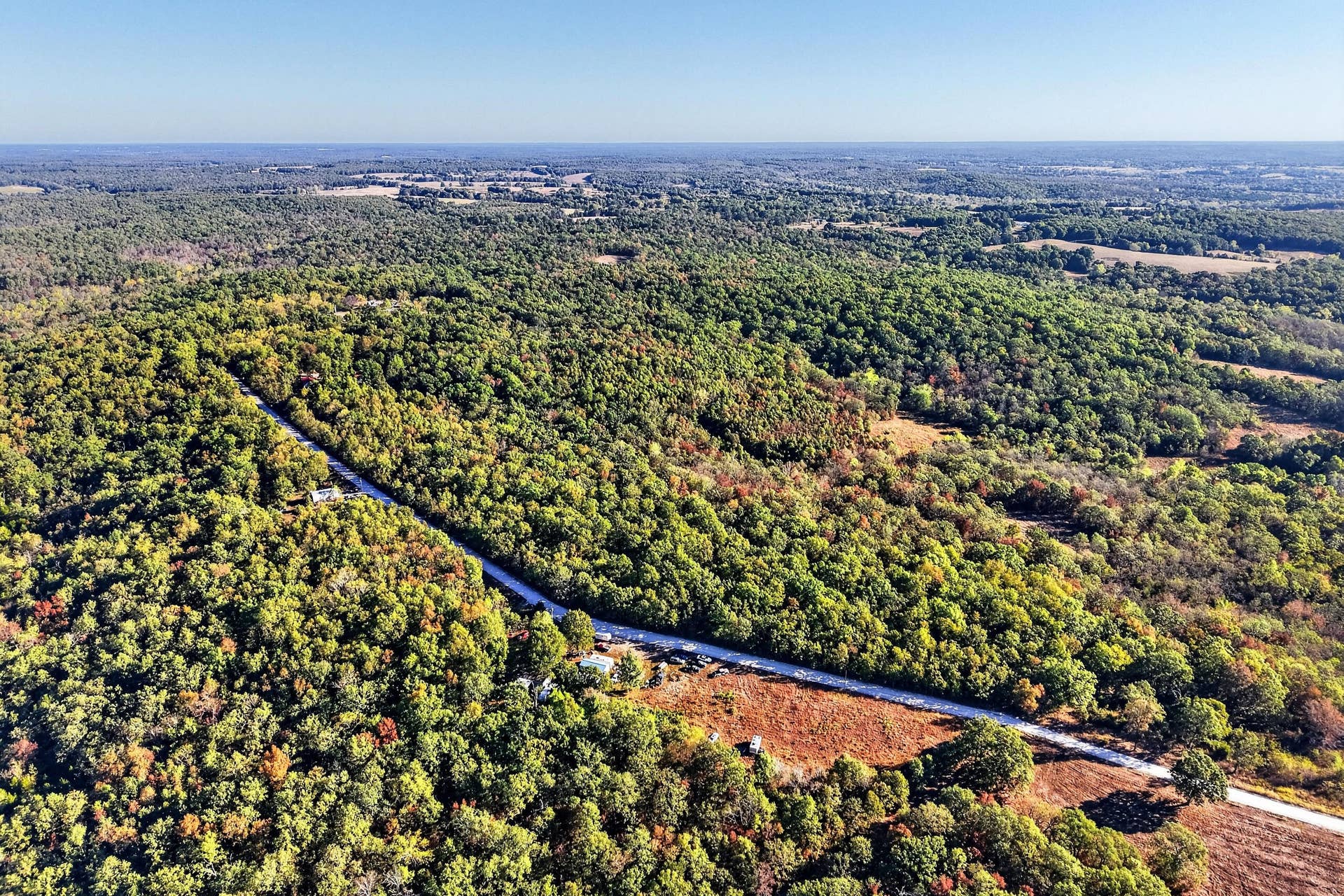 8 Dallion Ford Lane, Buffalo, MO 65622 DJI_20261006091917_0036_D