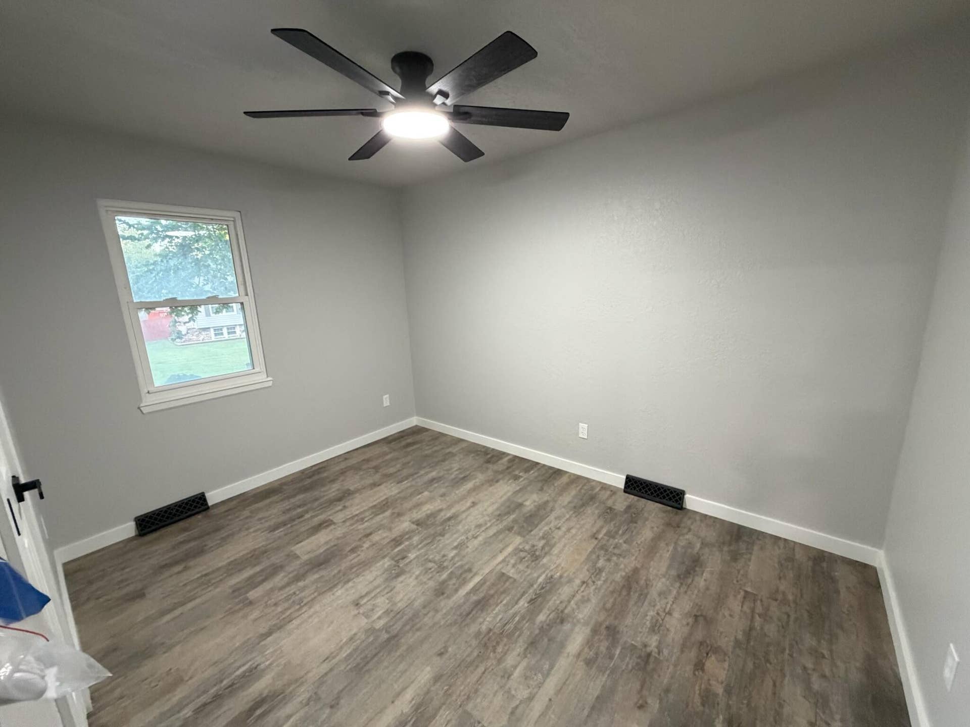 316 SW Killarney Lane, Blue Springs, MO 64015 IMG_0339