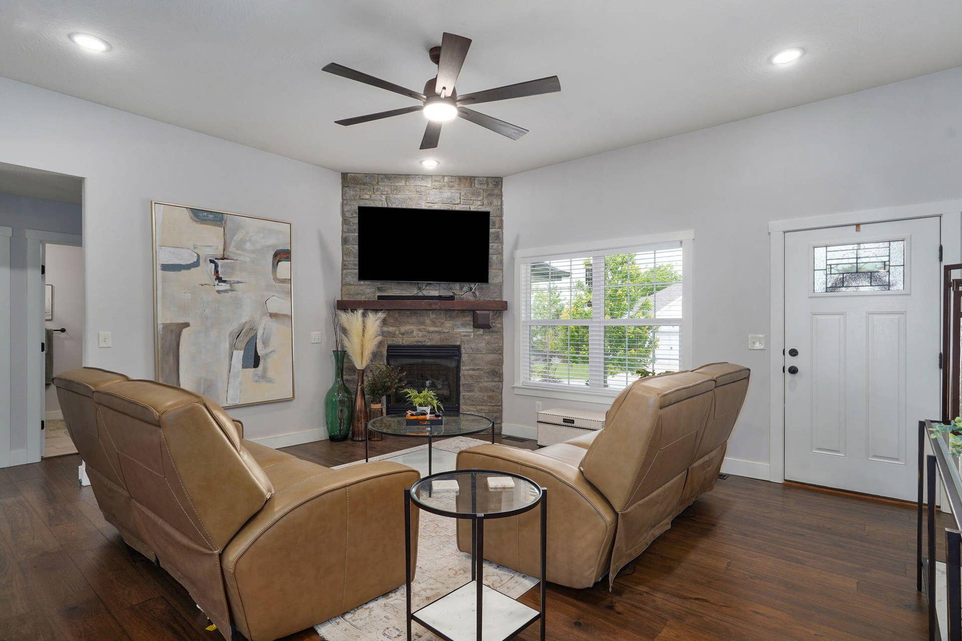4755 Florence Ave-15