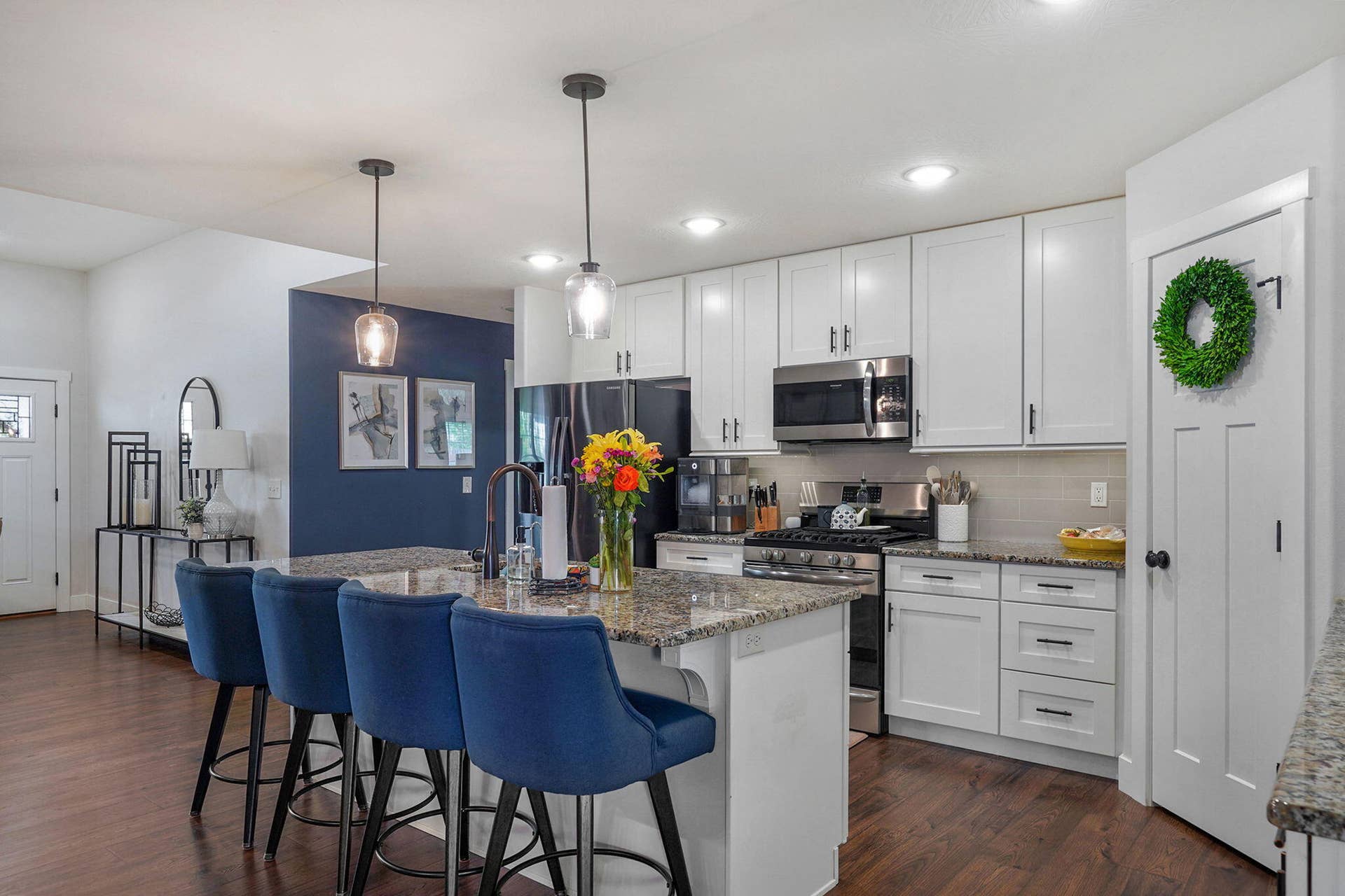 4755 Florence Ave-22