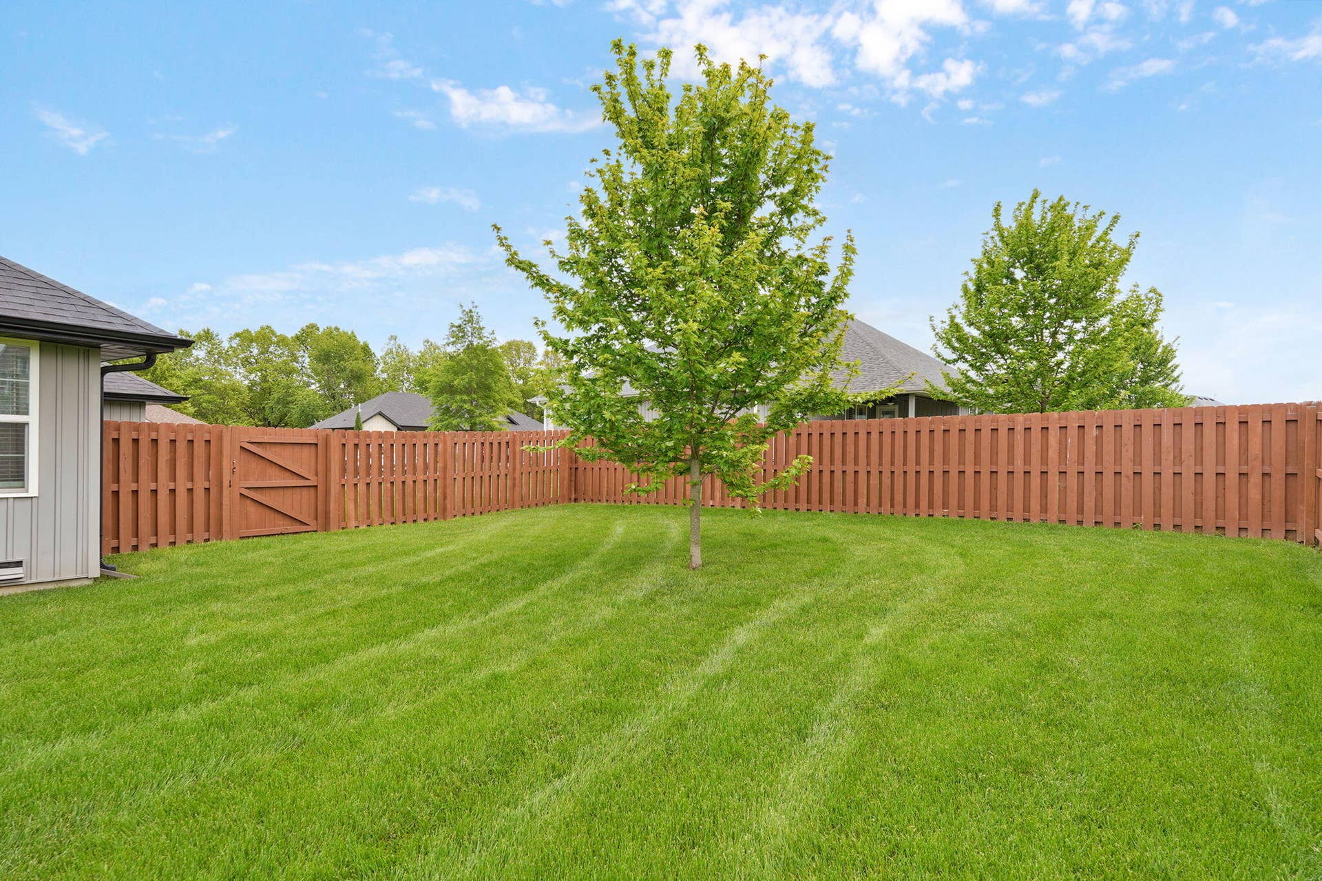 4755 Florence Ave-29