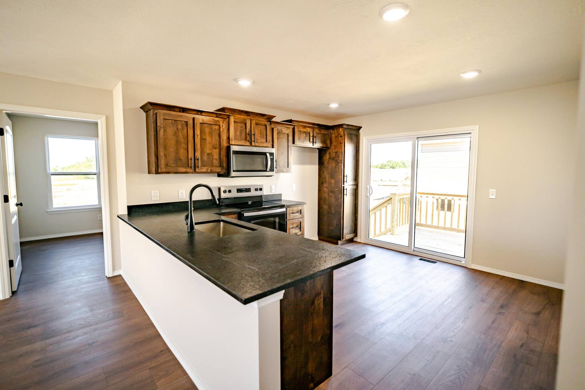 1014 Fenli Avenue, Monett, MO 65708 Fenli Ave, Monett-32