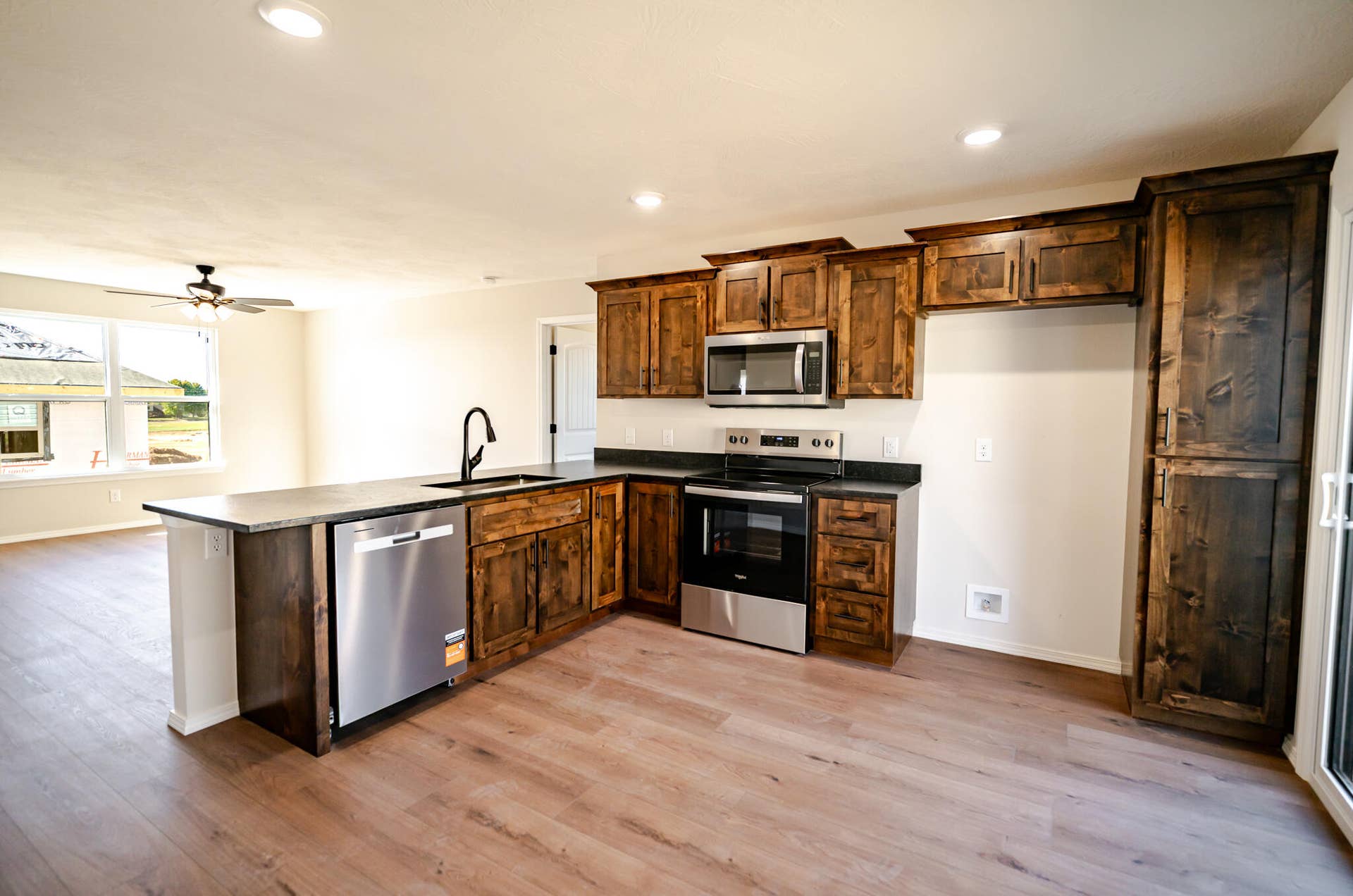 1014 Fenli Avenue, Monett, MO 65708 Fenli Ave, Monett-33