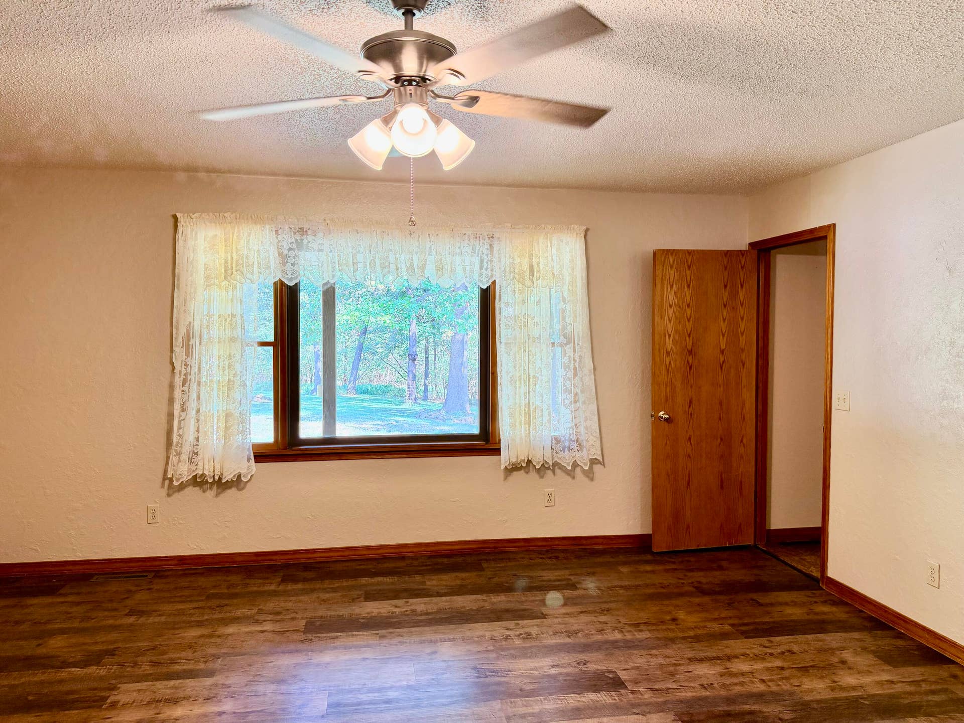 34a E Dade 86, Greenfield, MO 65661 IMG_8419