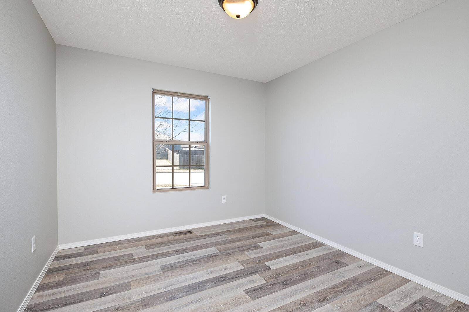 4100 N Grassland Drive, Ozark, MO 65721 JHP_8309