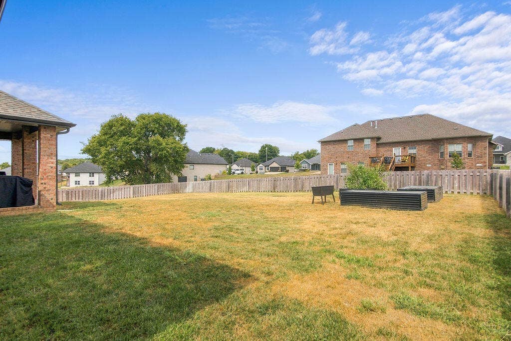 1215 W Sage Court, Springfield, MO 65810 DSC_2842