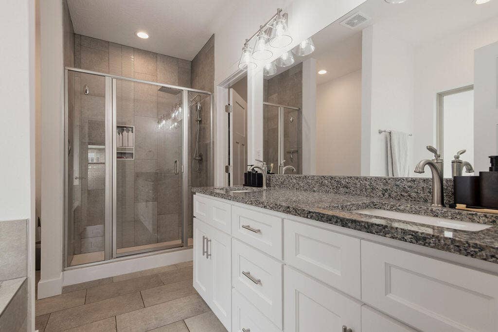 1215 W Sage Court, Springfield, MO 65810 DSC_2807