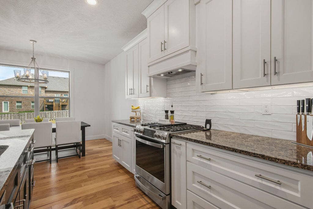 1215 W Sage Court, Springfield, MO 65810 DSC_2787