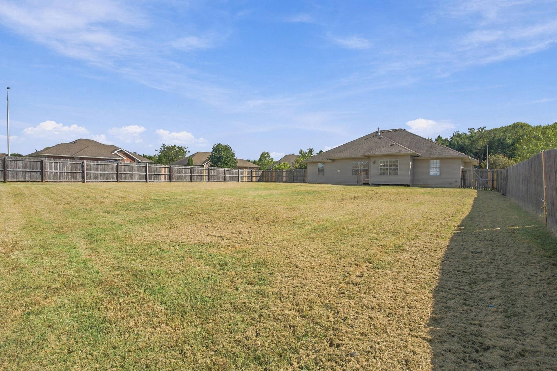 1935 N Pavilion Place, Strafford, MO 65757 FrameandFocus_WEBorMLS-36