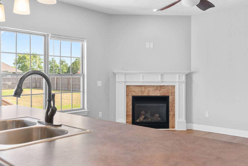 1935 N Pavilion Place, Strafford, MO 65757 FrameandFocus_WEBorMLS-19-3