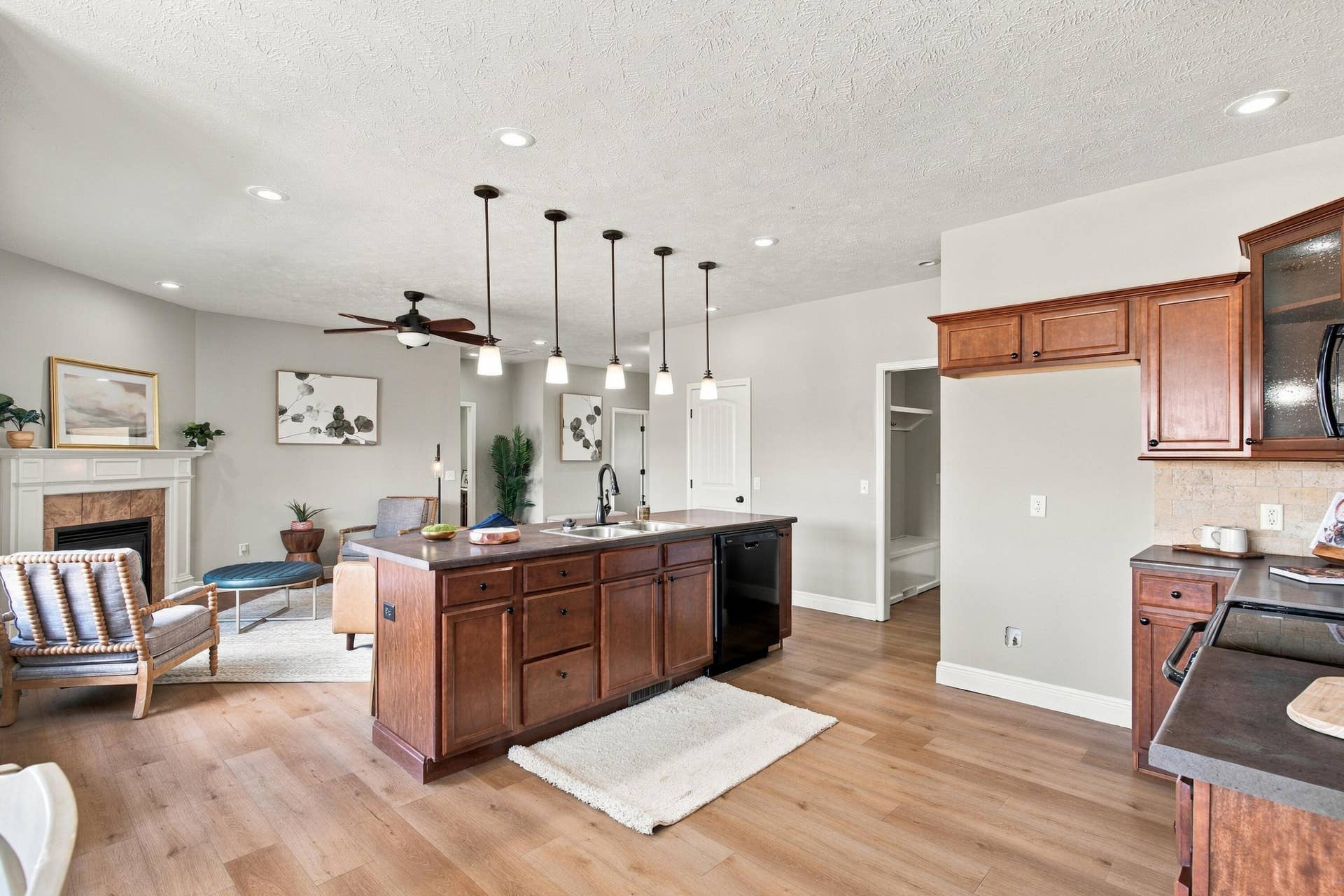 1935 N Pavilion Place, Strafford, MO 65757 FrameandFocus_WEBorMLS-23