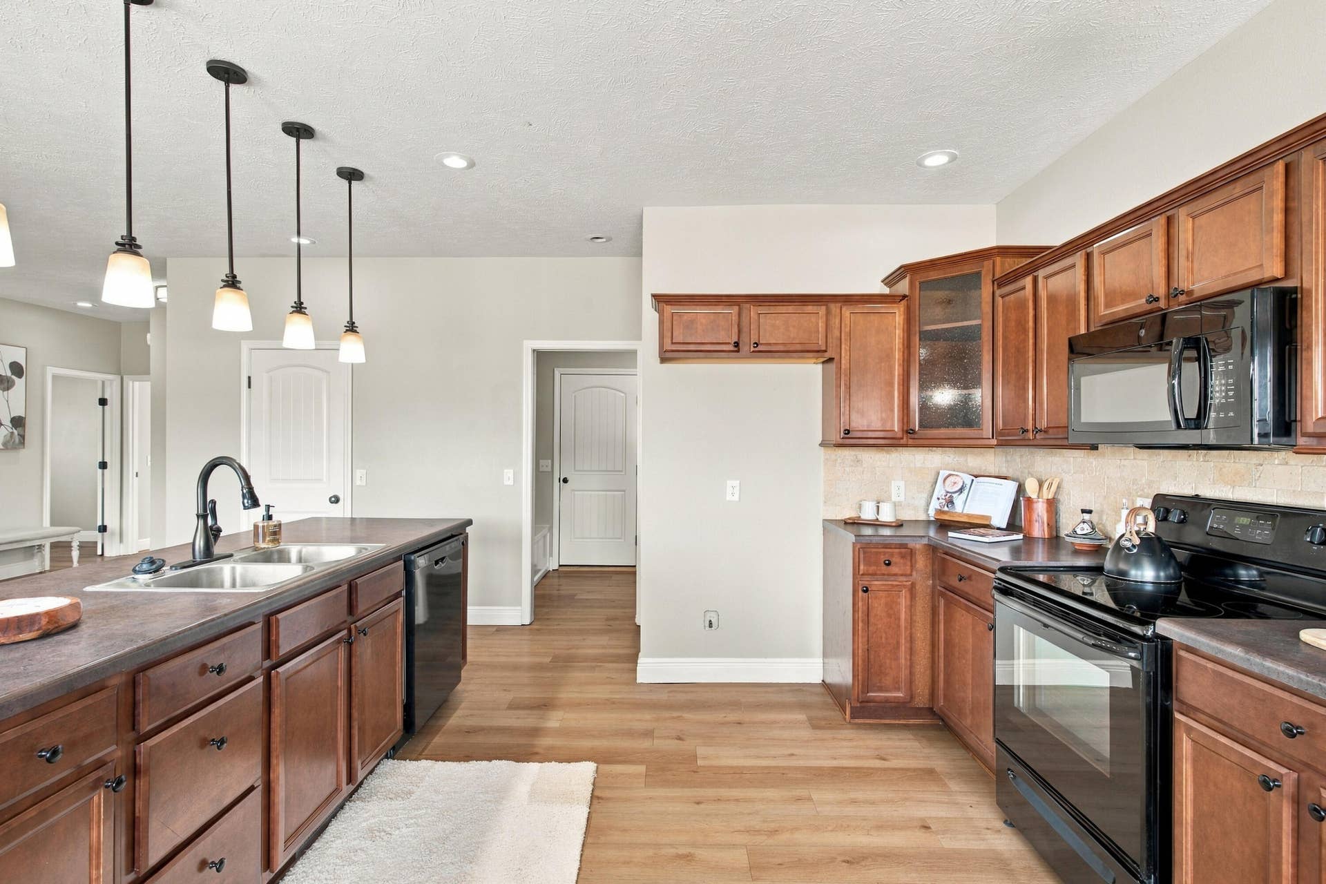 1935 N Pavilion Place, Strafford, MO 65757 FrameandFocus_WEBorMLS-24