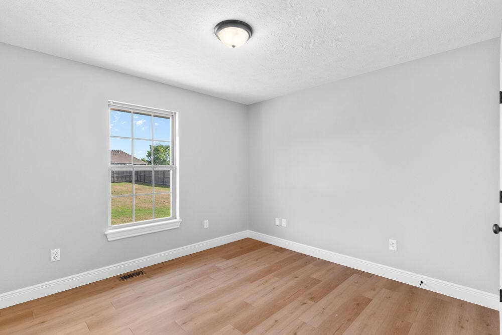 1935 N Pavilion Place, Strafford, MO 65757 FrameandFocus_WEBorMLS-22-3