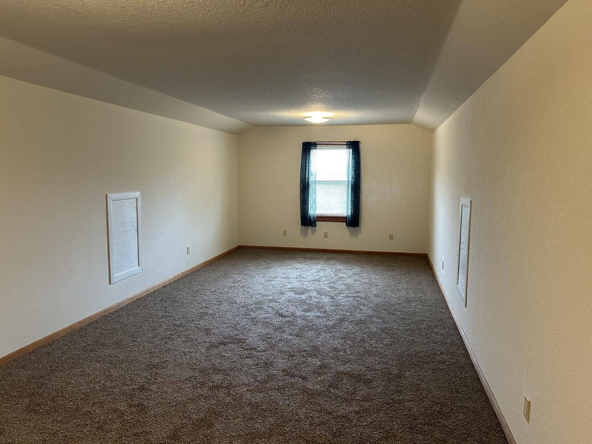8898 Westview Road, Neosho, MO 64850 7b67e911-9937-4ac6-a17d-4d6c10320268