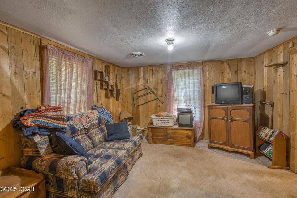 1205 Wisconsin Avenue, Joplin, MO 64801 20251030161144188650000000-o