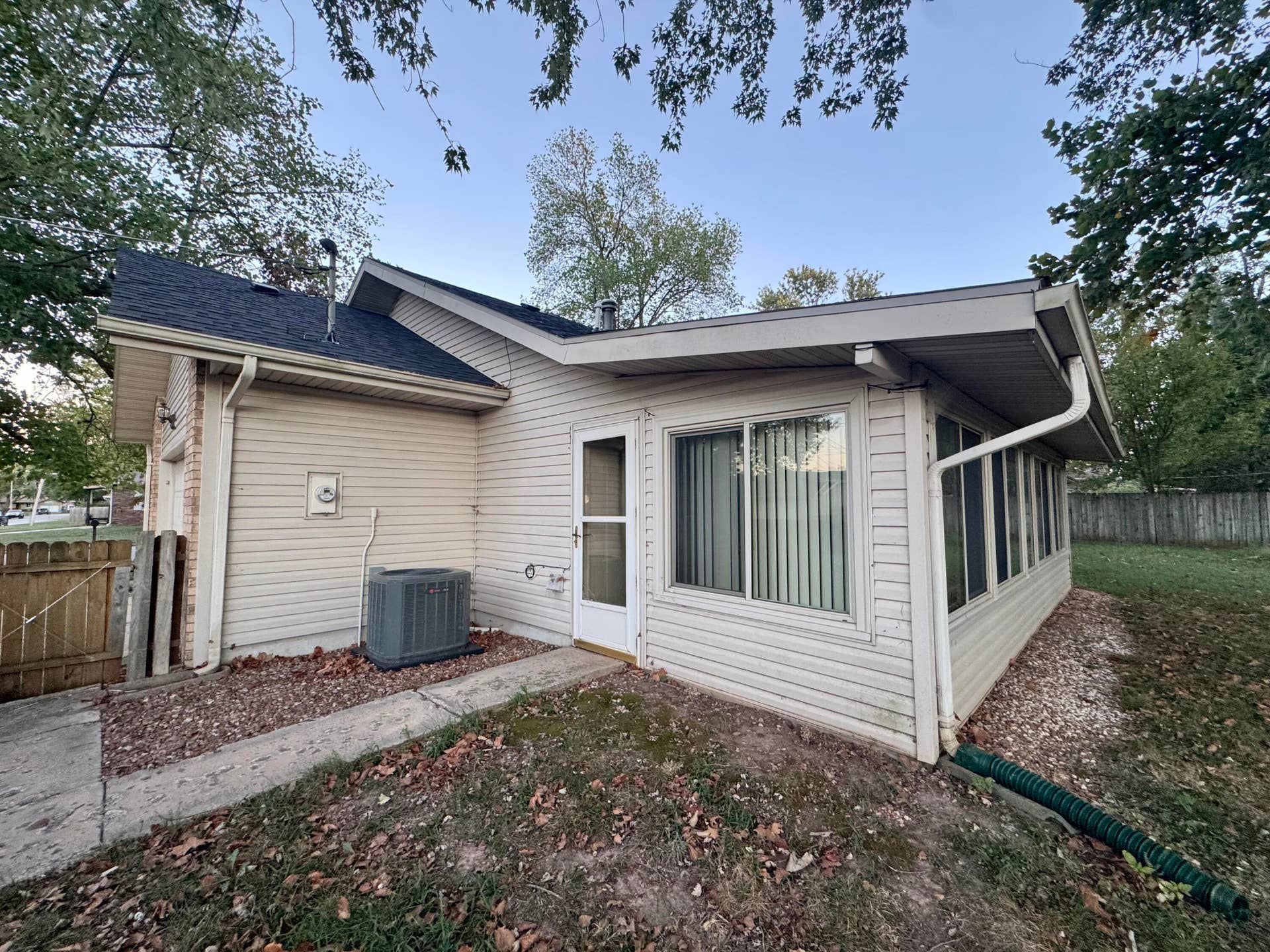3159 S Roanoke Avenue, Springfield, MO 65807 IMG_6842