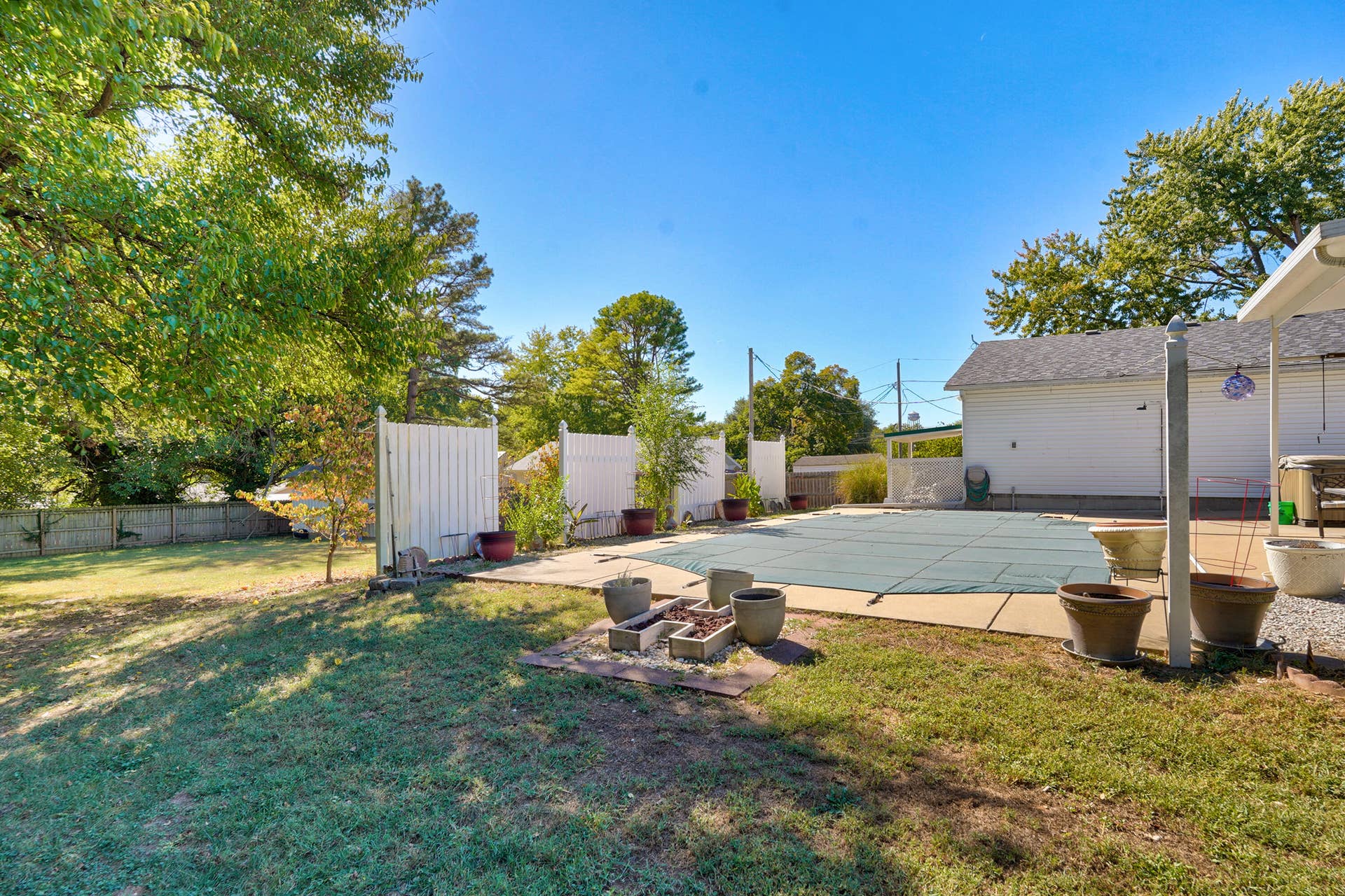 812 E Locust Street, Bolivar, MO 65613 812 E Locust St-32