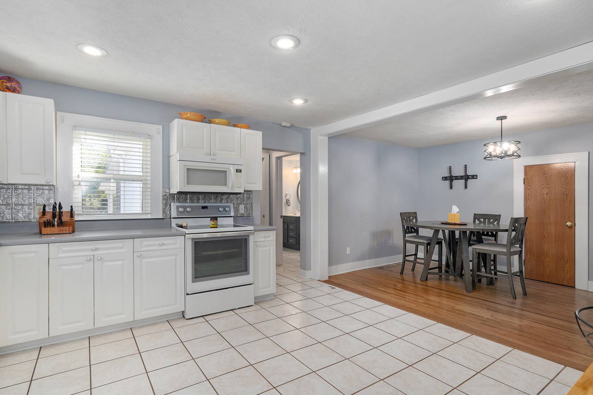 812 E Locust Street, Bolivar, MO 65613 812 E Locust St-22