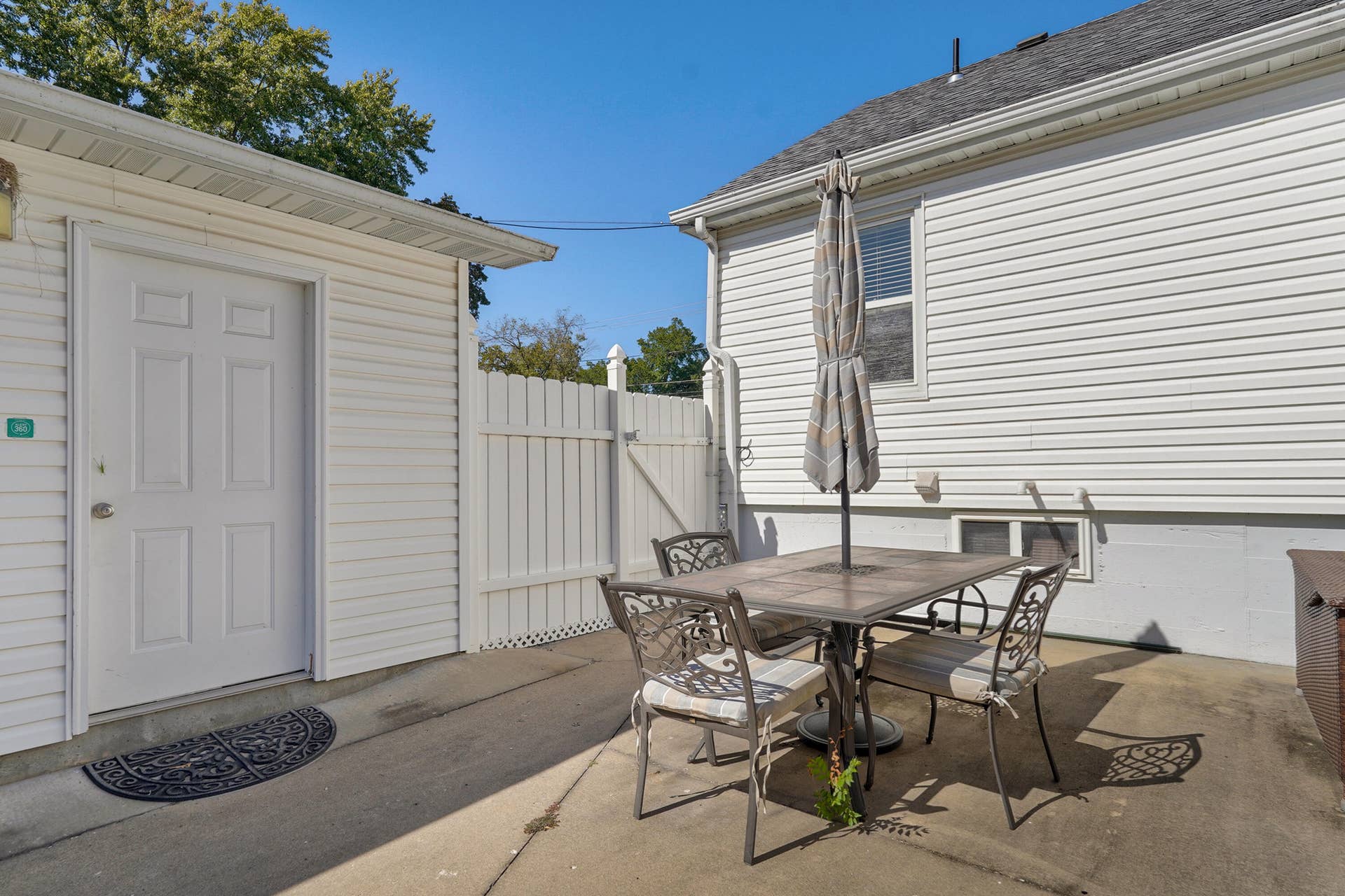 812 E Locust Street, Bolivar, MO 65613 812 E Locust St-26