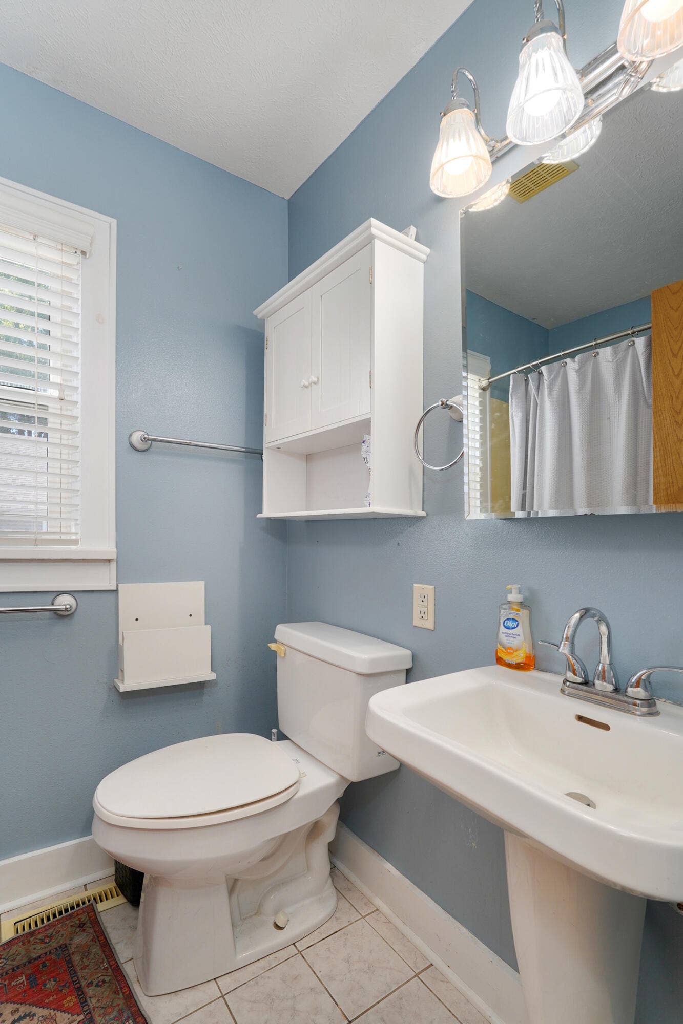 812 E Locust Street, Bolivar, MO 65613 812 E Locust St-11
