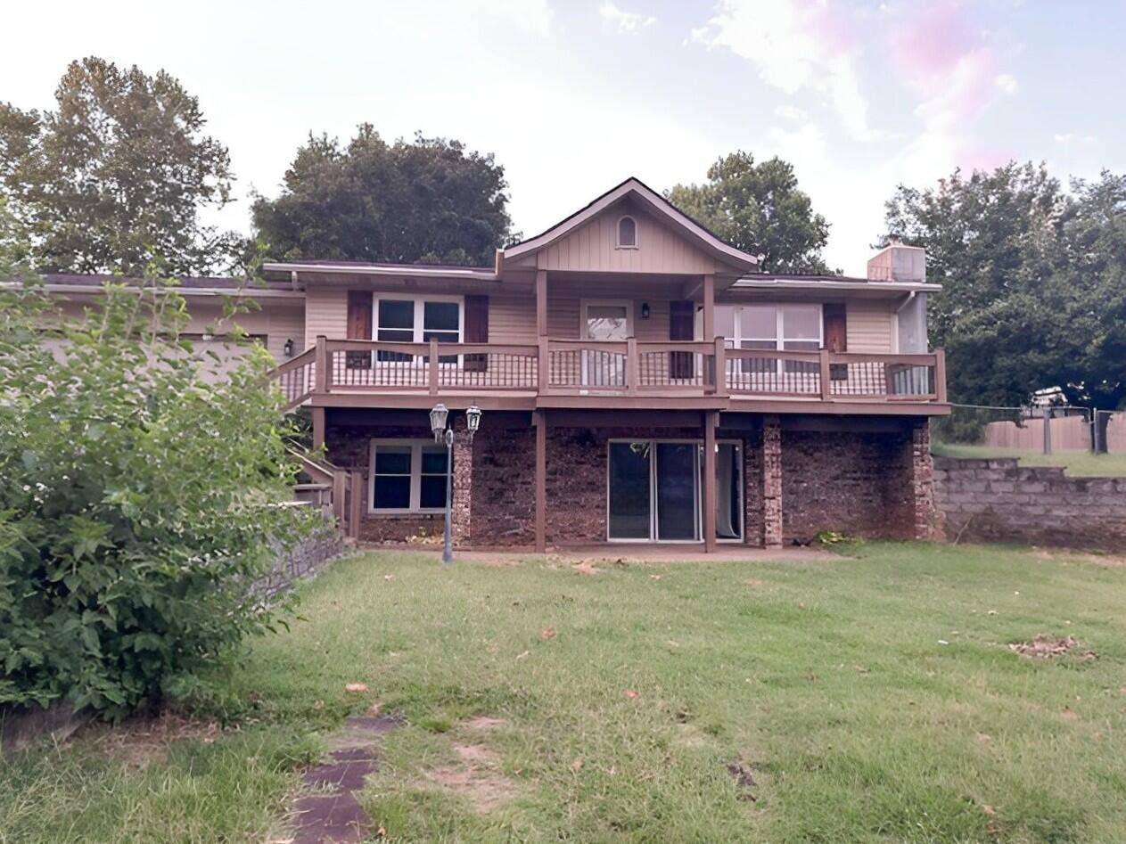 623 E Woodland Street, Republic, MO 65738 image020