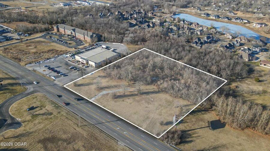Property photo for 1410 N Rangeline Road, Joplin, MO