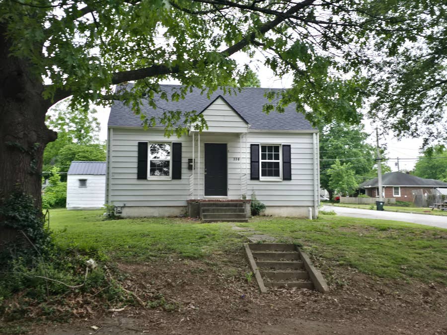 Property photo for 336 W Dallas Street, Mt Vernon, MO