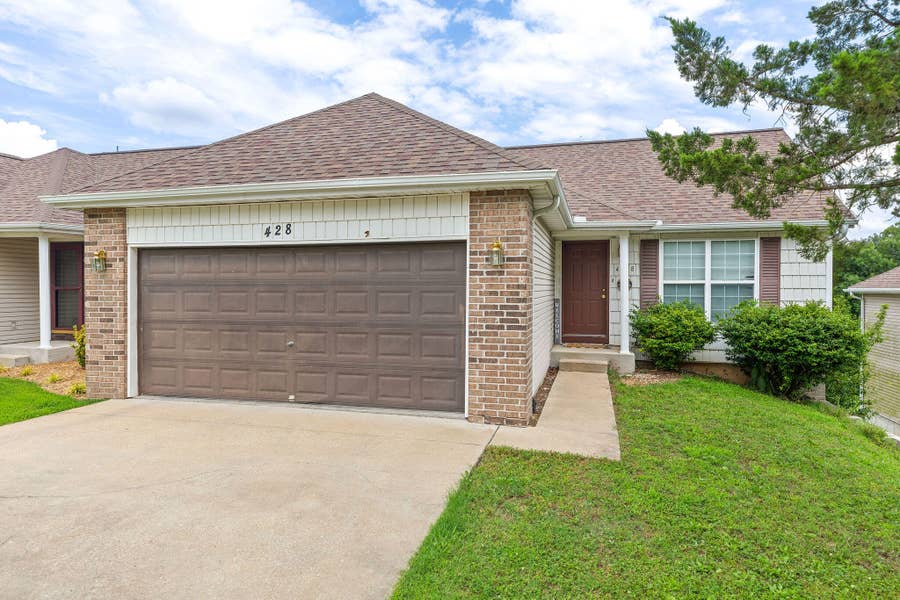 Property photo for 428 & 430 Woodland Drive E, Branson, MO