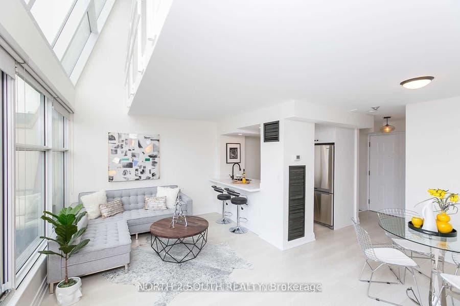 Property photo for 222 The Esplanade Avenue, #913, Toronto C, Toronto ON