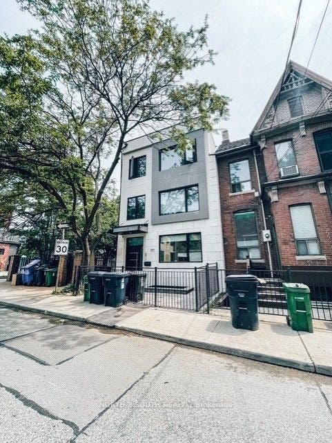 Property photo for 271 Ontario Street, #2, Toronto C, Toronto ON
