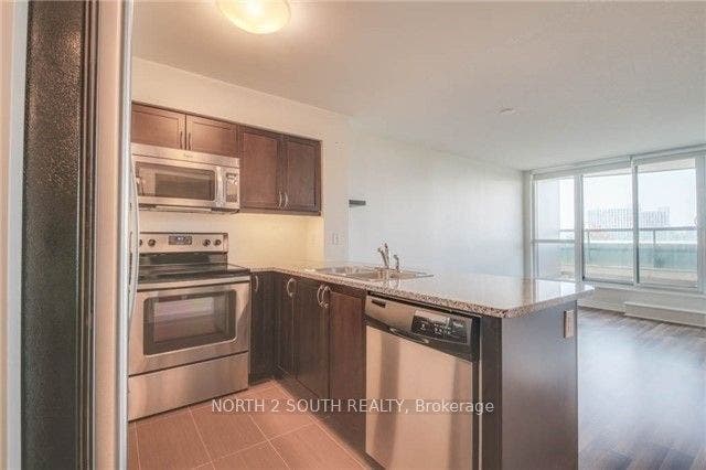 25 Lower Simcoe Street, #712, Toronto C, Toronto ON M5J 3A1