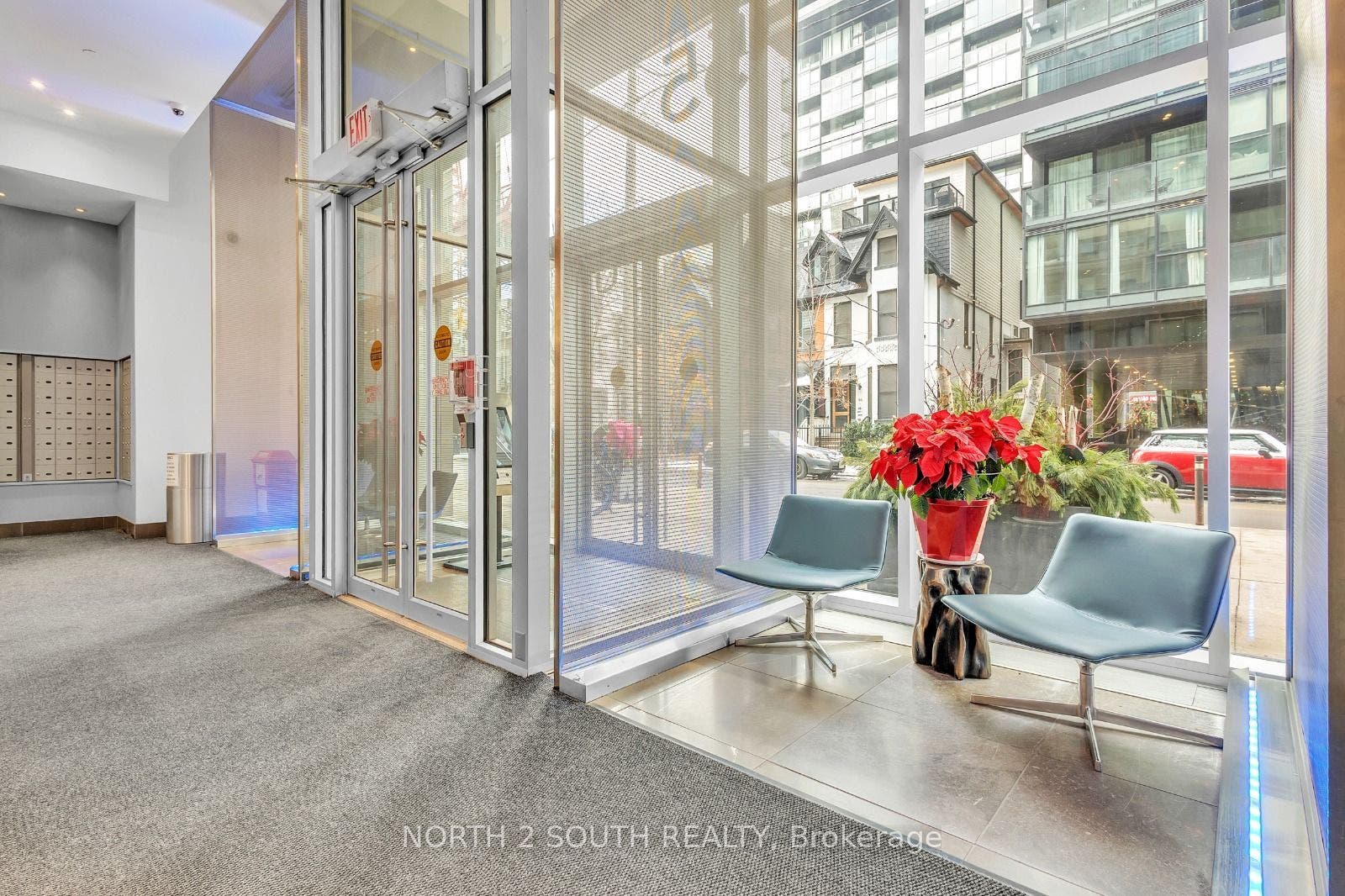 55 Stewart Street, #524, Toronto C, Toronto ON M5V 2V1 55 Stewart Street, #524, Toronto C, Toronto ON M5V 2V1