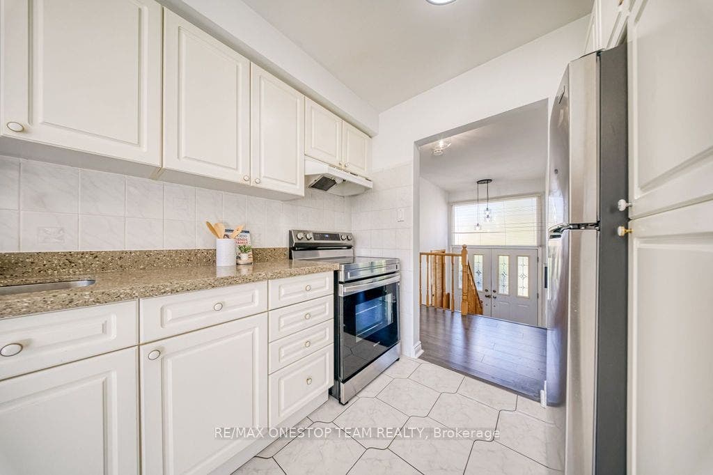 73 Houston Crescent, Toronto C15, Toronto C, Toronto ON M2J 3H7