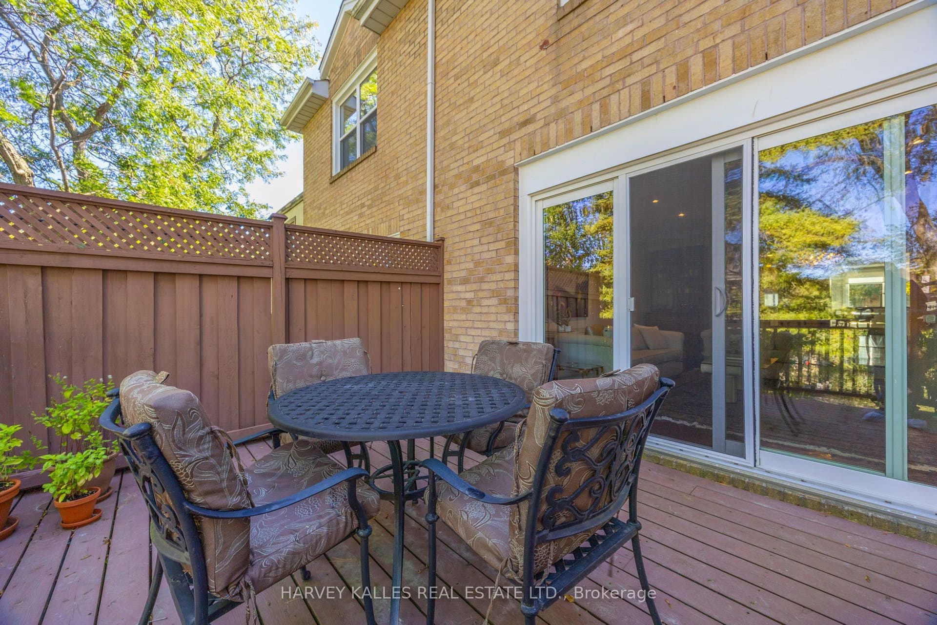 110 Glenforest Road, Toronto C, Toronto ON M4N 1Z9