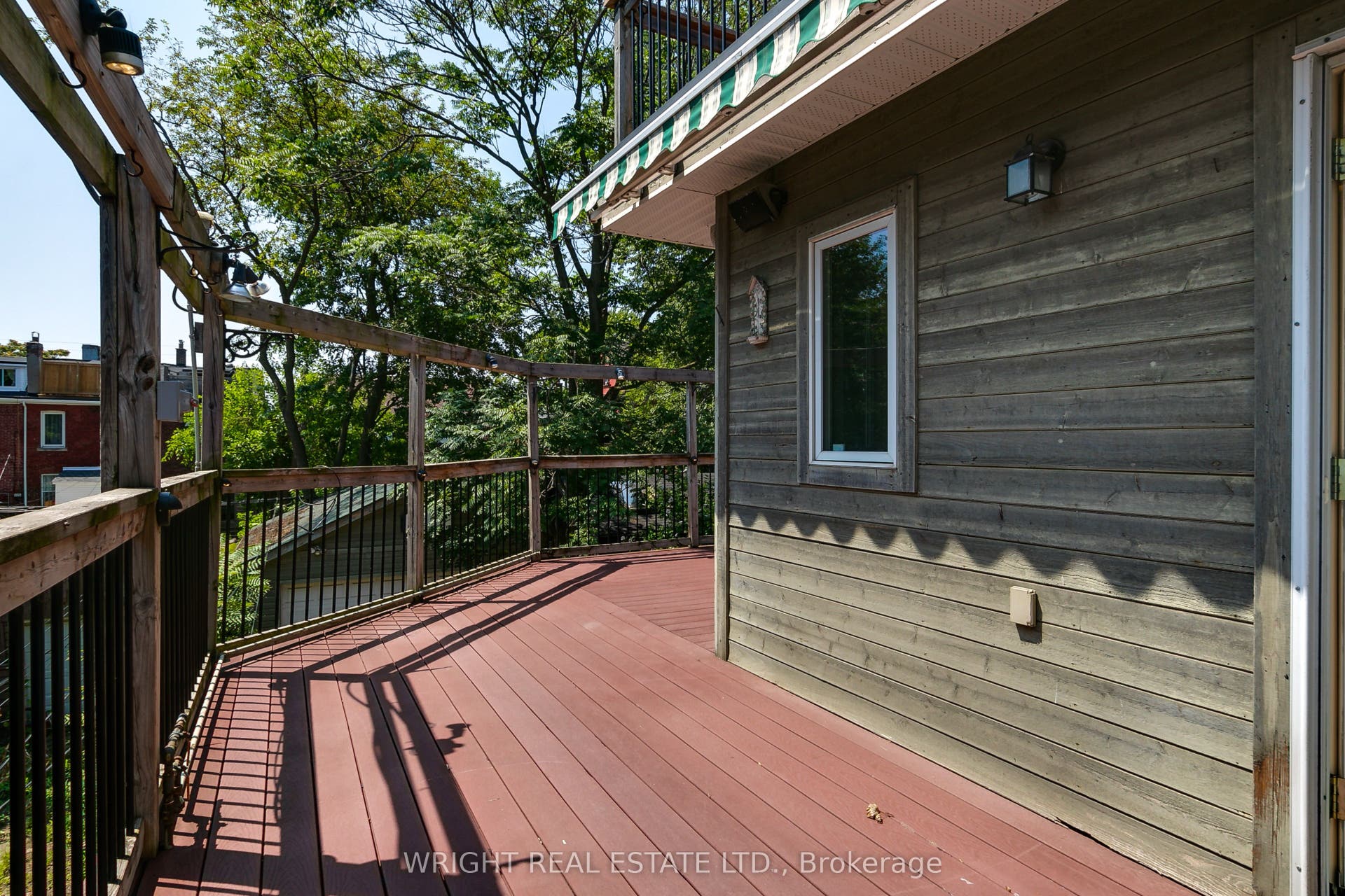 2nd floor wrap around balcony with gas hookup
